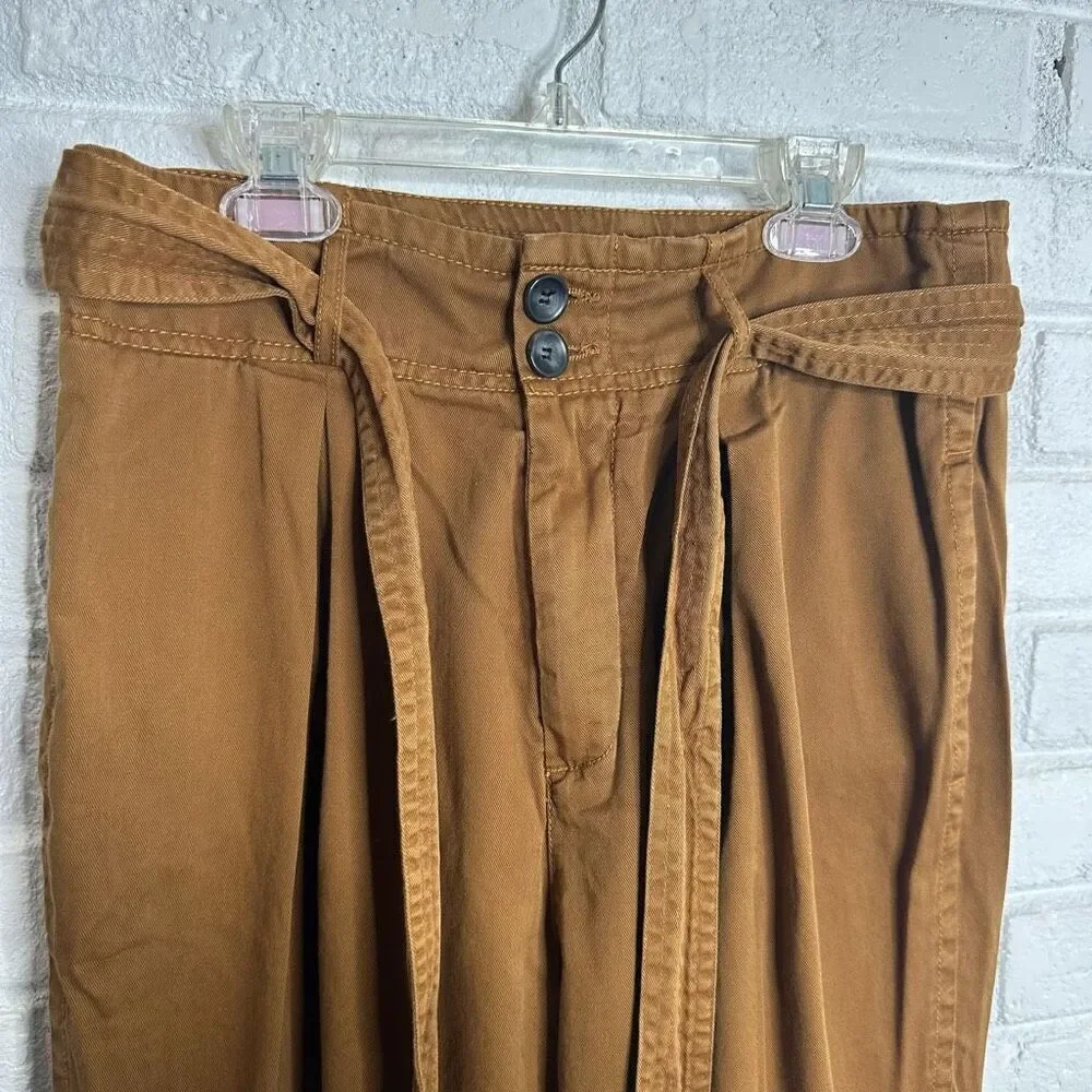 Free People Hi-Waisted‎ Pegged 90s Pant in Maize size 6